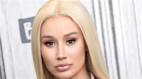 iggy azalea leaked photos|Iggy Azalea Speaks Out After Topless Photo Leak: 'I'm Surprised .